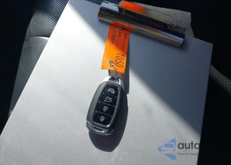 2020 Hyundai Santa Fe Limited 2.0T z USA, uszkodzony, nr VIN 5NMS5CAA1LH163828